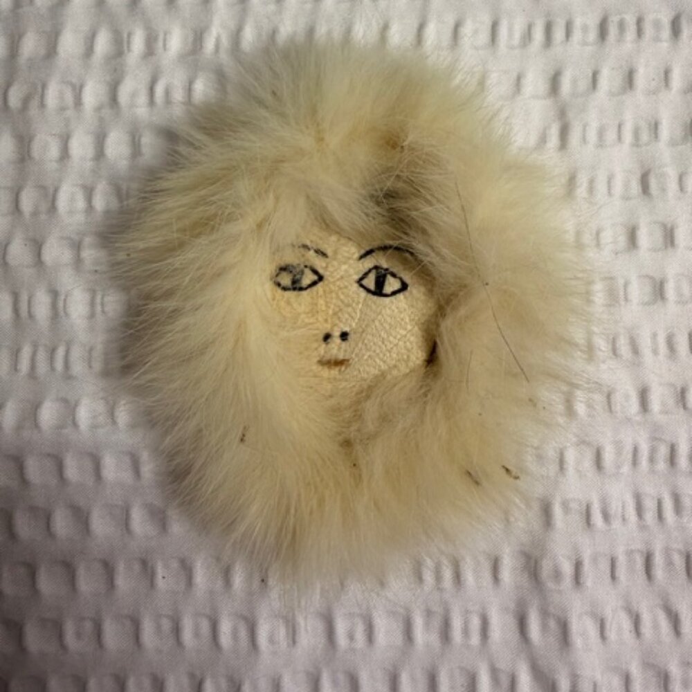 Antique vintage Eskimo Native Alaskan Inuit pin brooch real fur/leather EUC